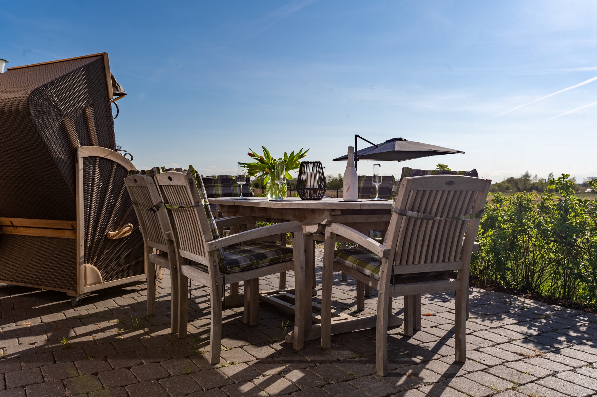 Garten MeerZeit mit Blick auf die Üselitzer Wiek